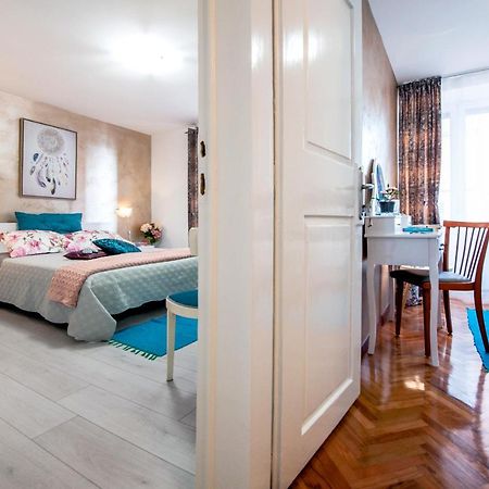 Casa Giuseppina Apartment Ровин Екстериор снимка