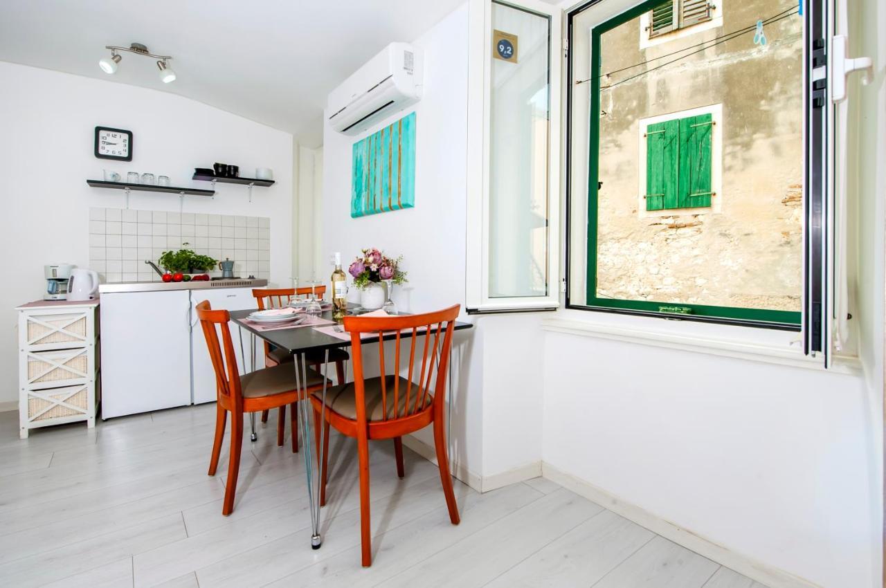 Casa Giuseppina Apartment Ровин Екстериор снимка