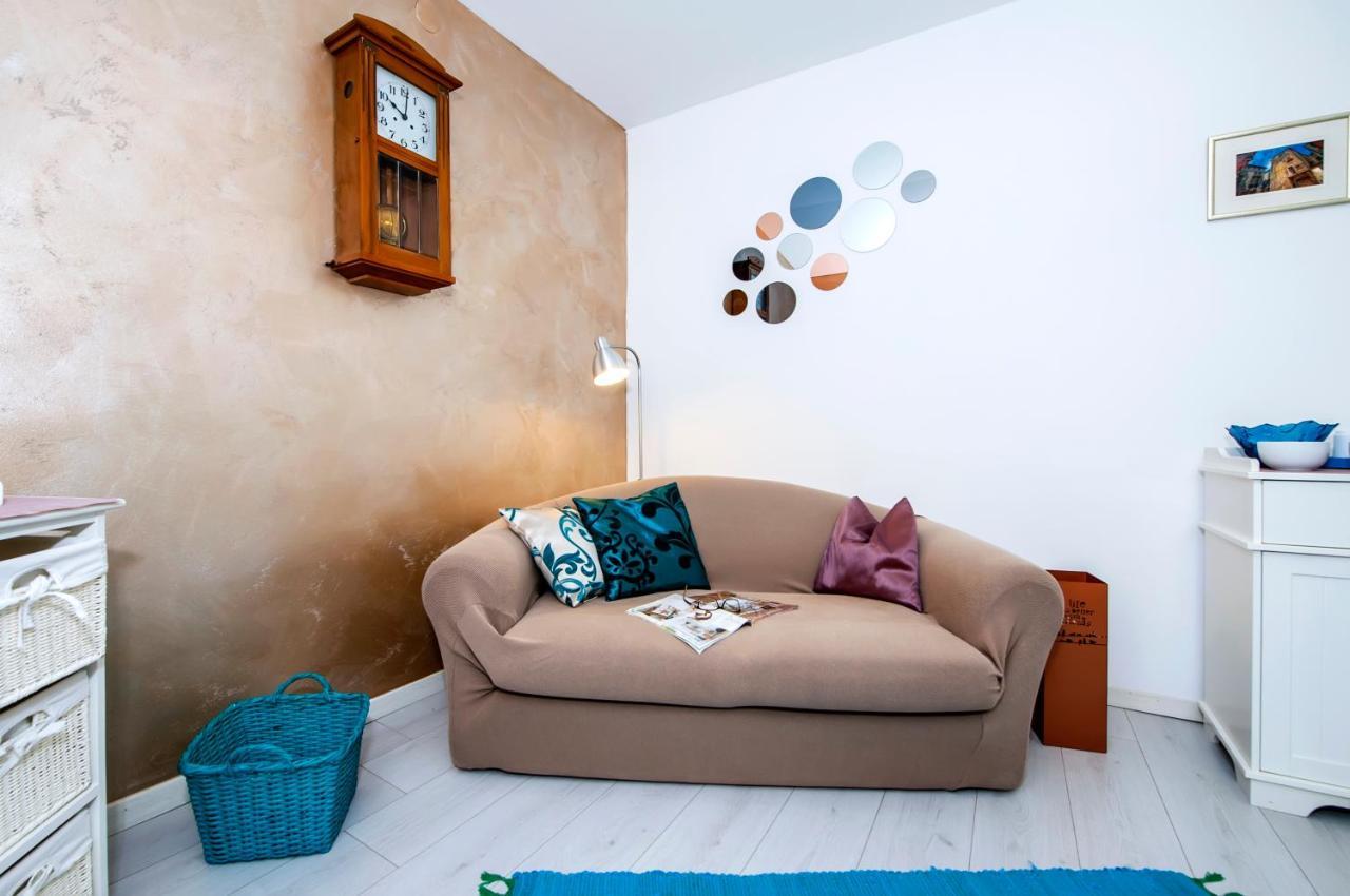 Casa Giuseppina Apartment Ровин Екстериор снимка